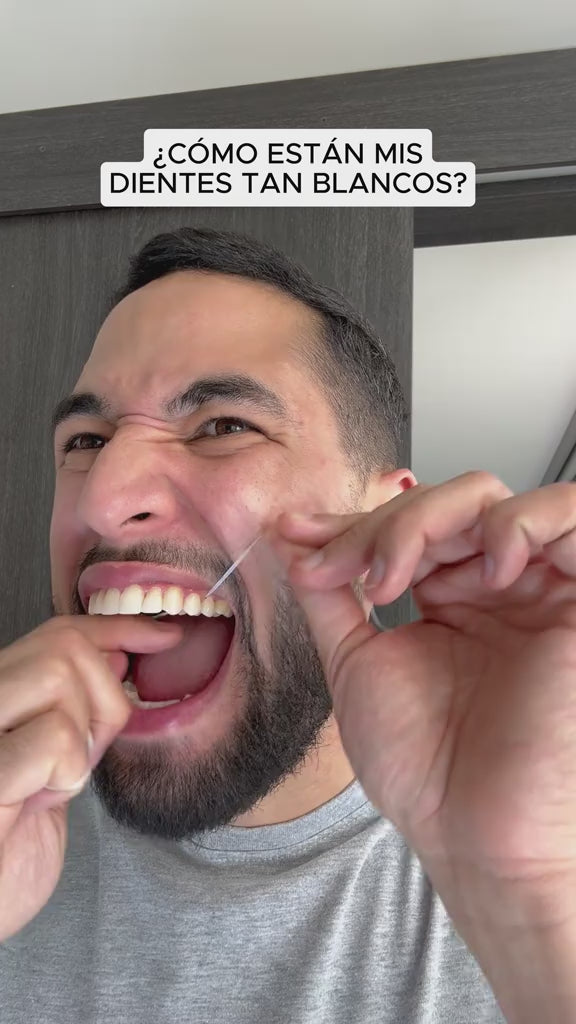 Load video: Carbon White – Charcoal Teeth Whitener Powder – Natural, Vegan, Coconut (30g)